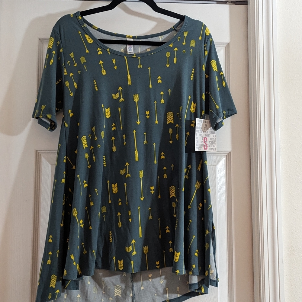 NWT perfect T LuLaRoe swing top small dusty blue, yellow arrows SUPER SOFT!!